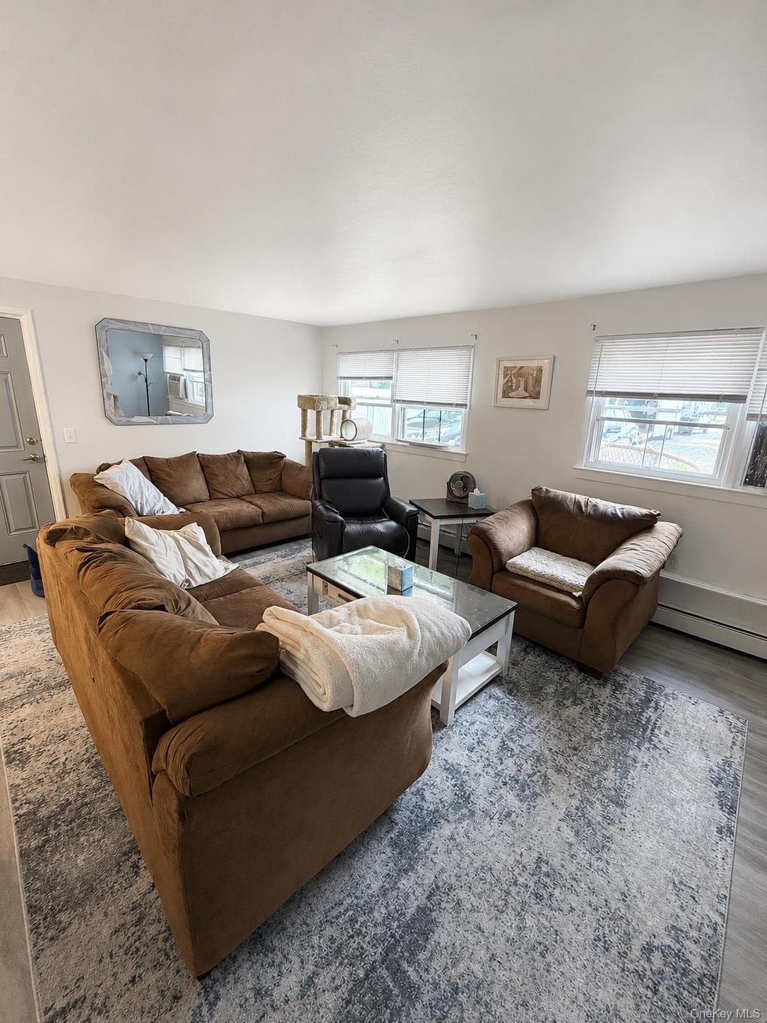 272 Davenport St – photo 4