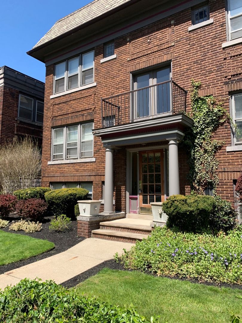 2705 Hampshire Road – photo 1