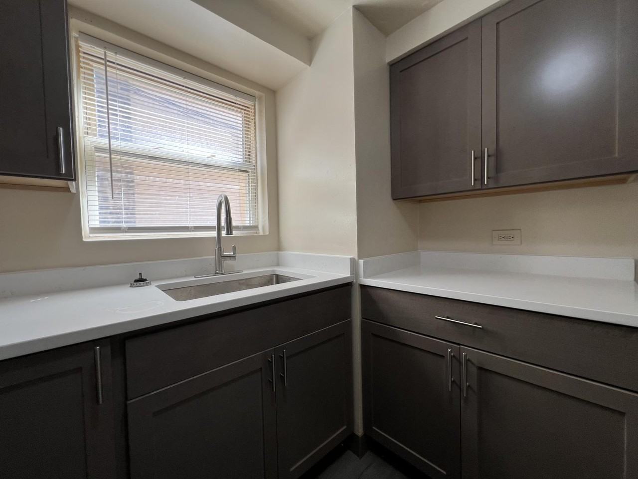 1300 S 51st Ct unit 201 – photo 3