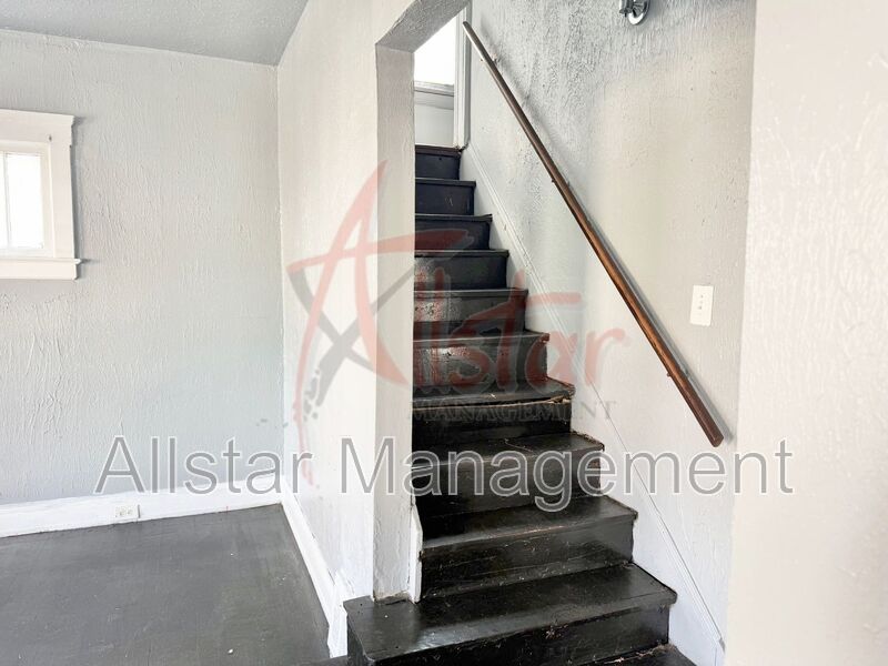 1374 E 94th St – photo 4