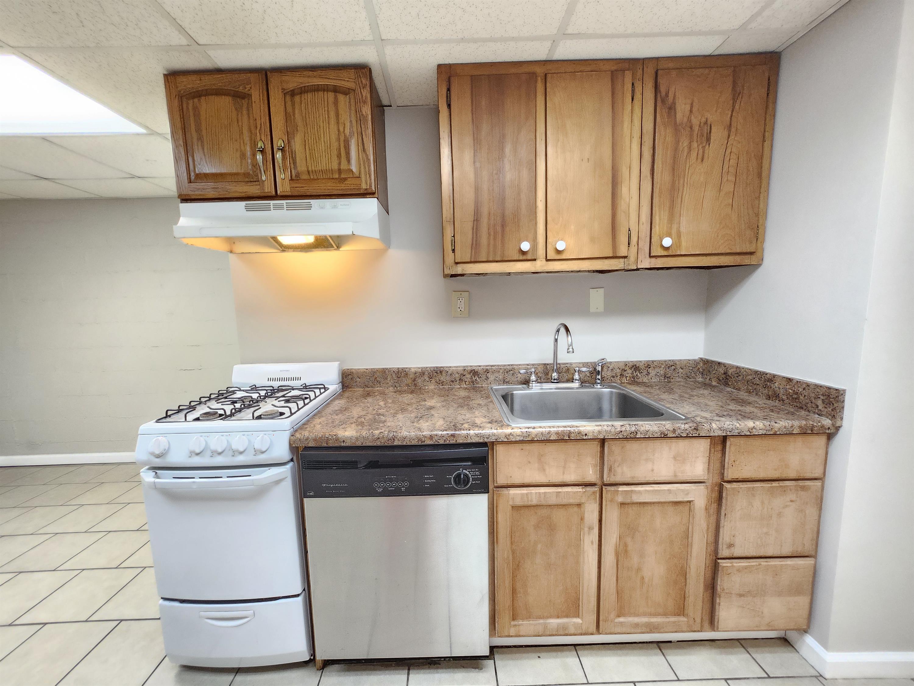 1206 Francis St NW unit 4 – photo 4