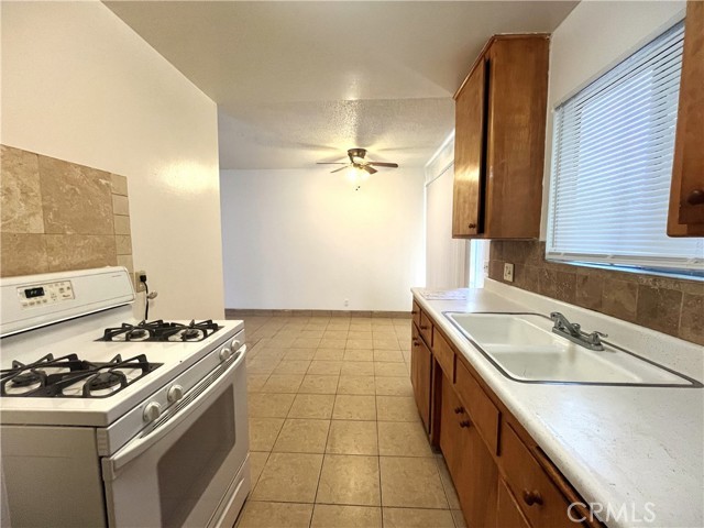 1955 E Devonshire Ave unit 1 – photo 1