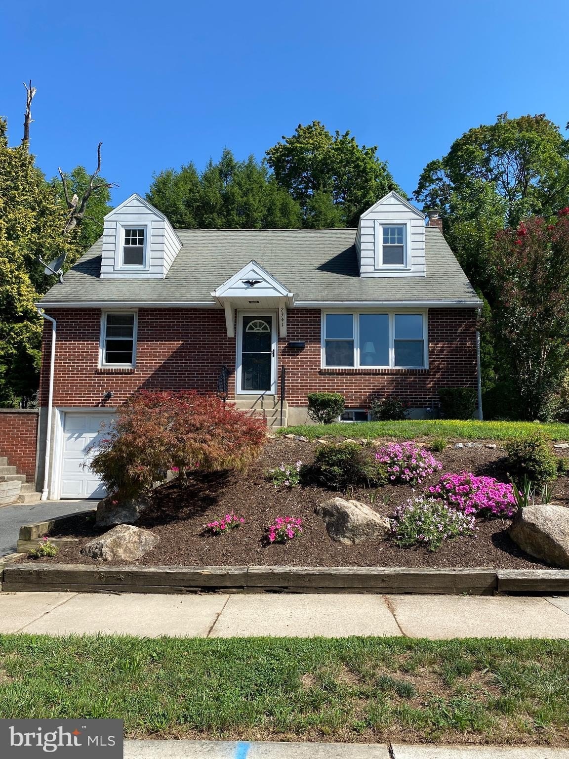 2341 Highland St – photo 2