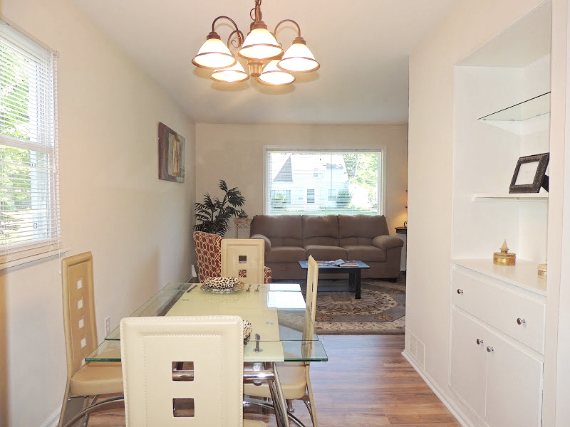 27080 Zeman Ave – photo 5