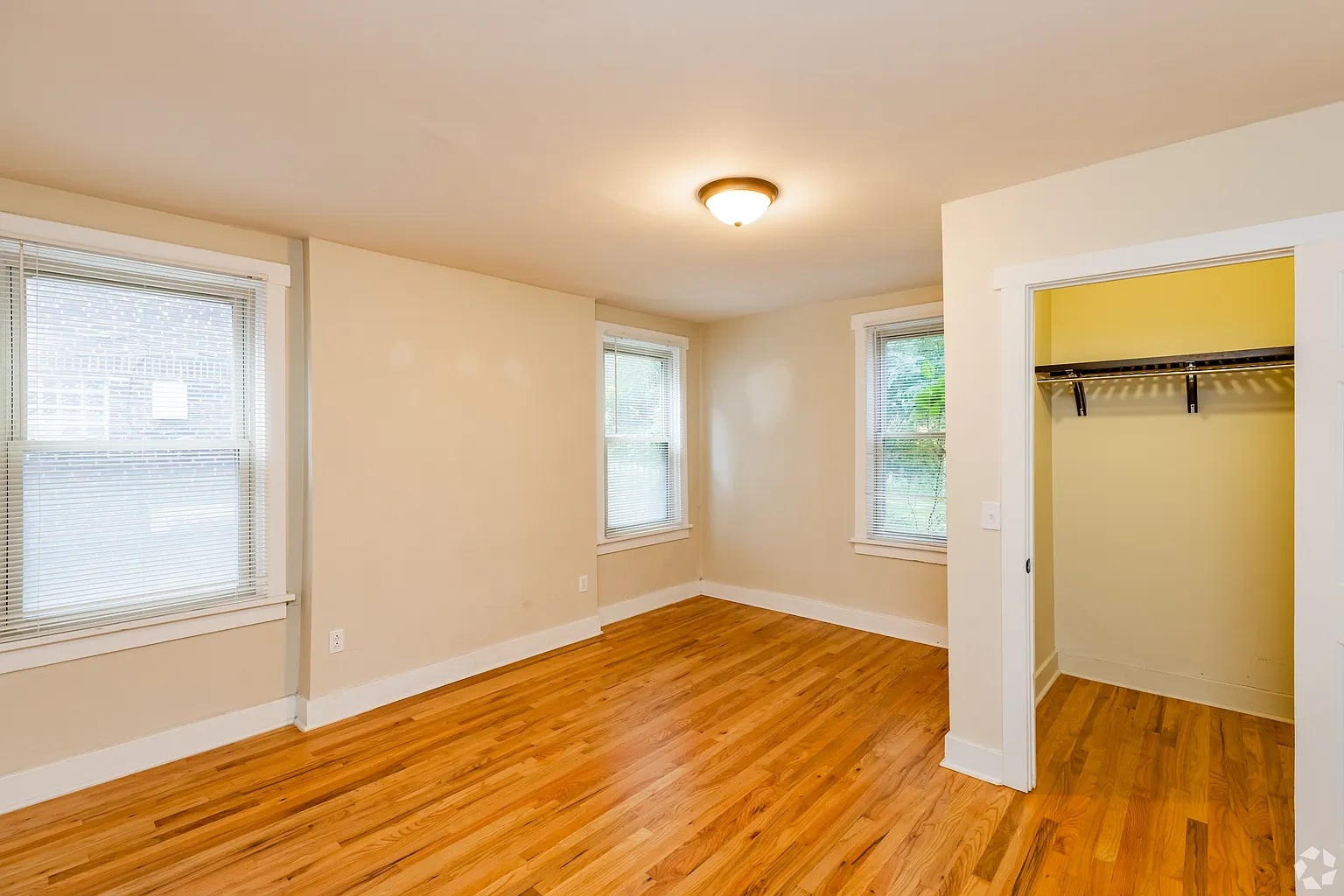 5836 Alderson – photo 5