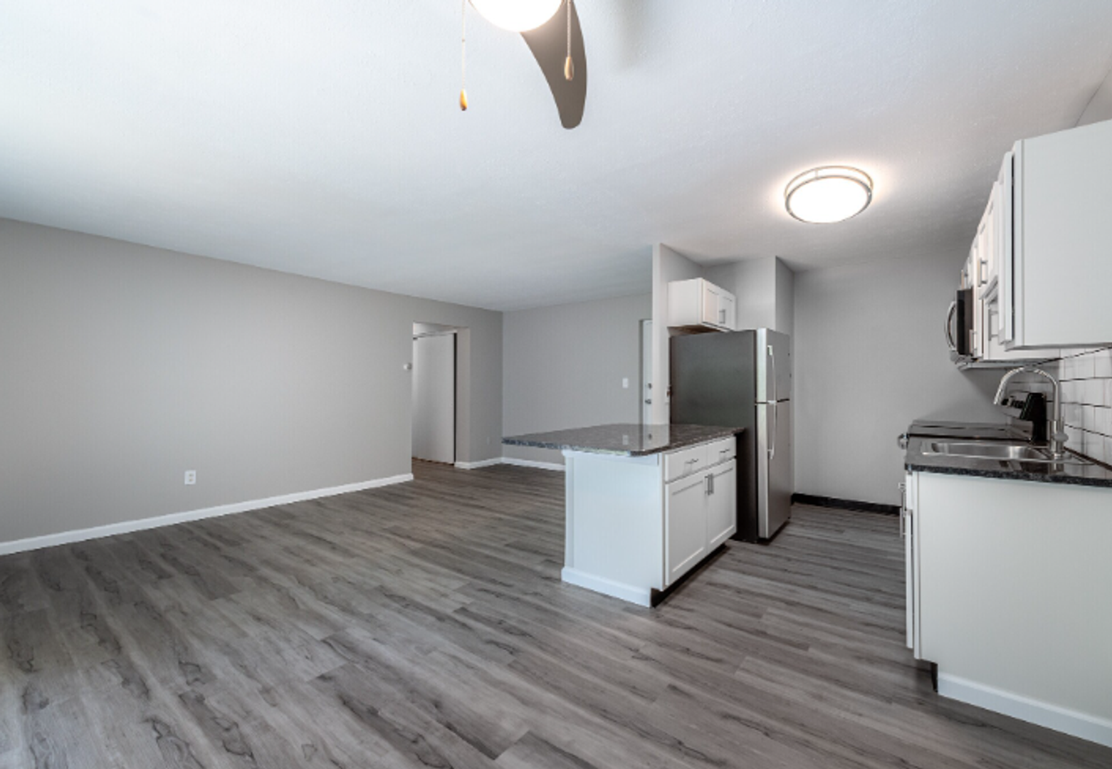 7945 Mentor Ave – photo 5