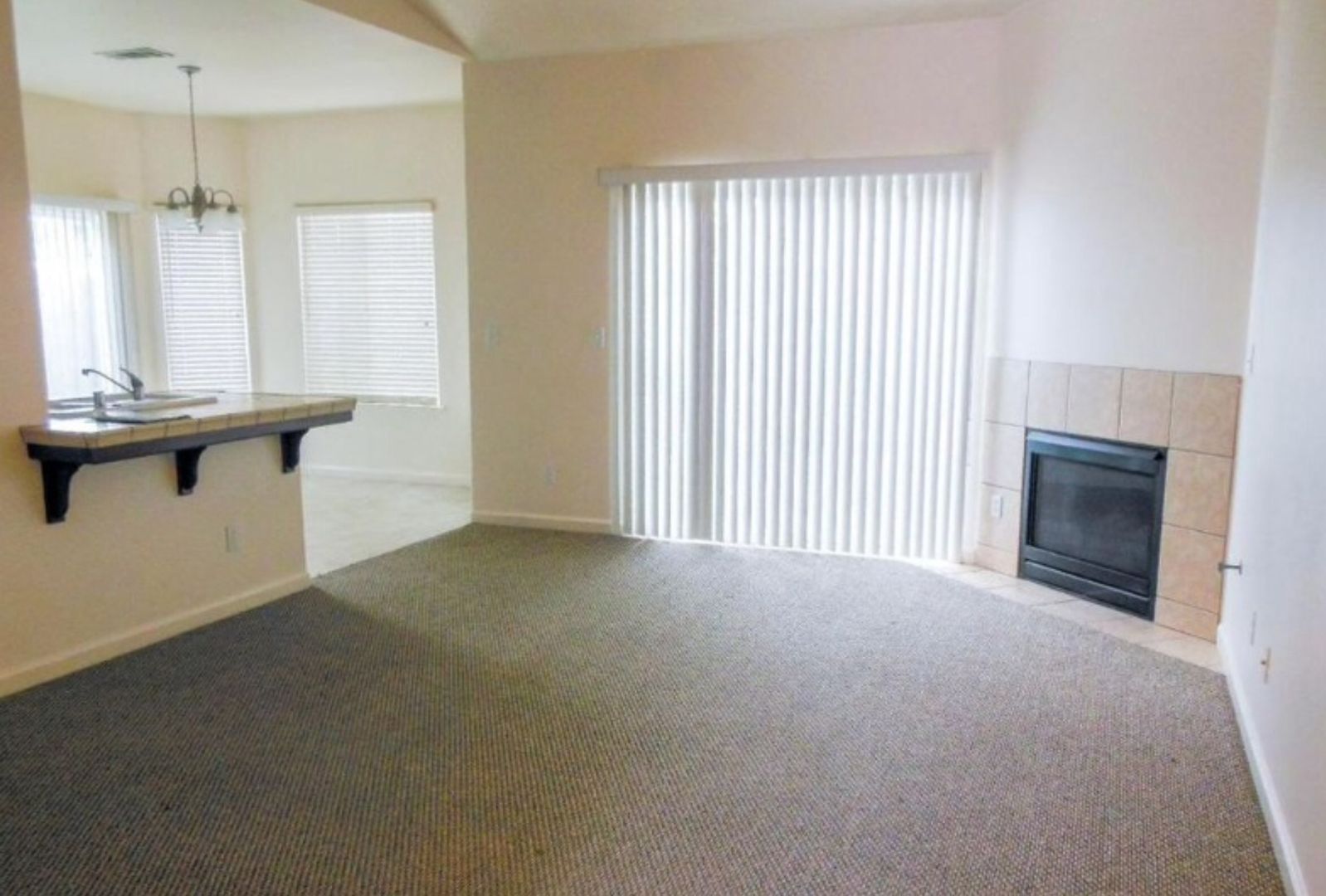4743 W Clinton Ave unit 4743-102 – photo 4