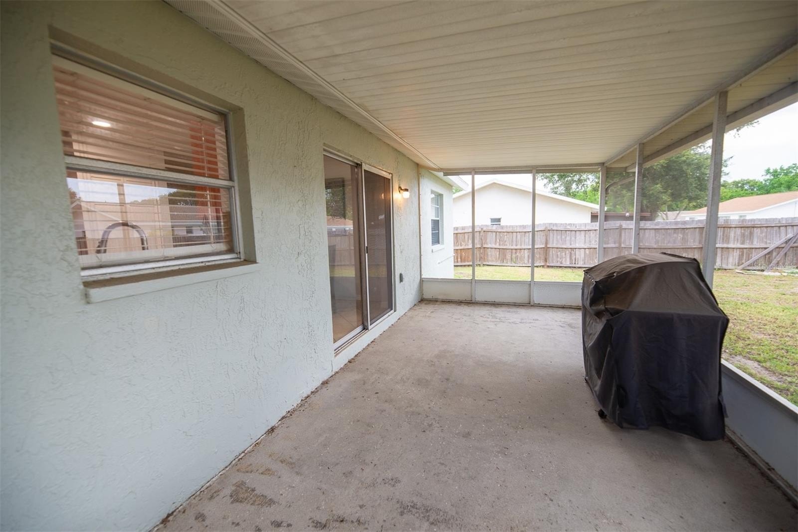 2613 Summit St – photo 4
