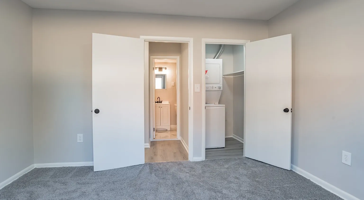 Raleigh Court Apartments – photo 1