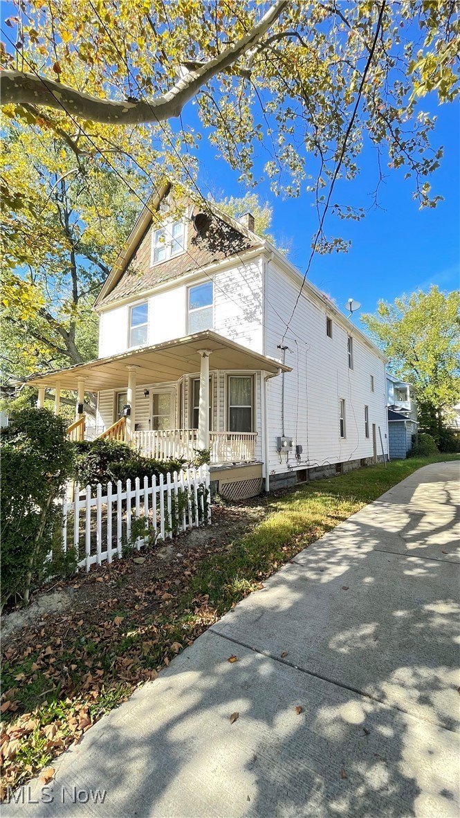 4322 Bush Ave #UP – photo 2