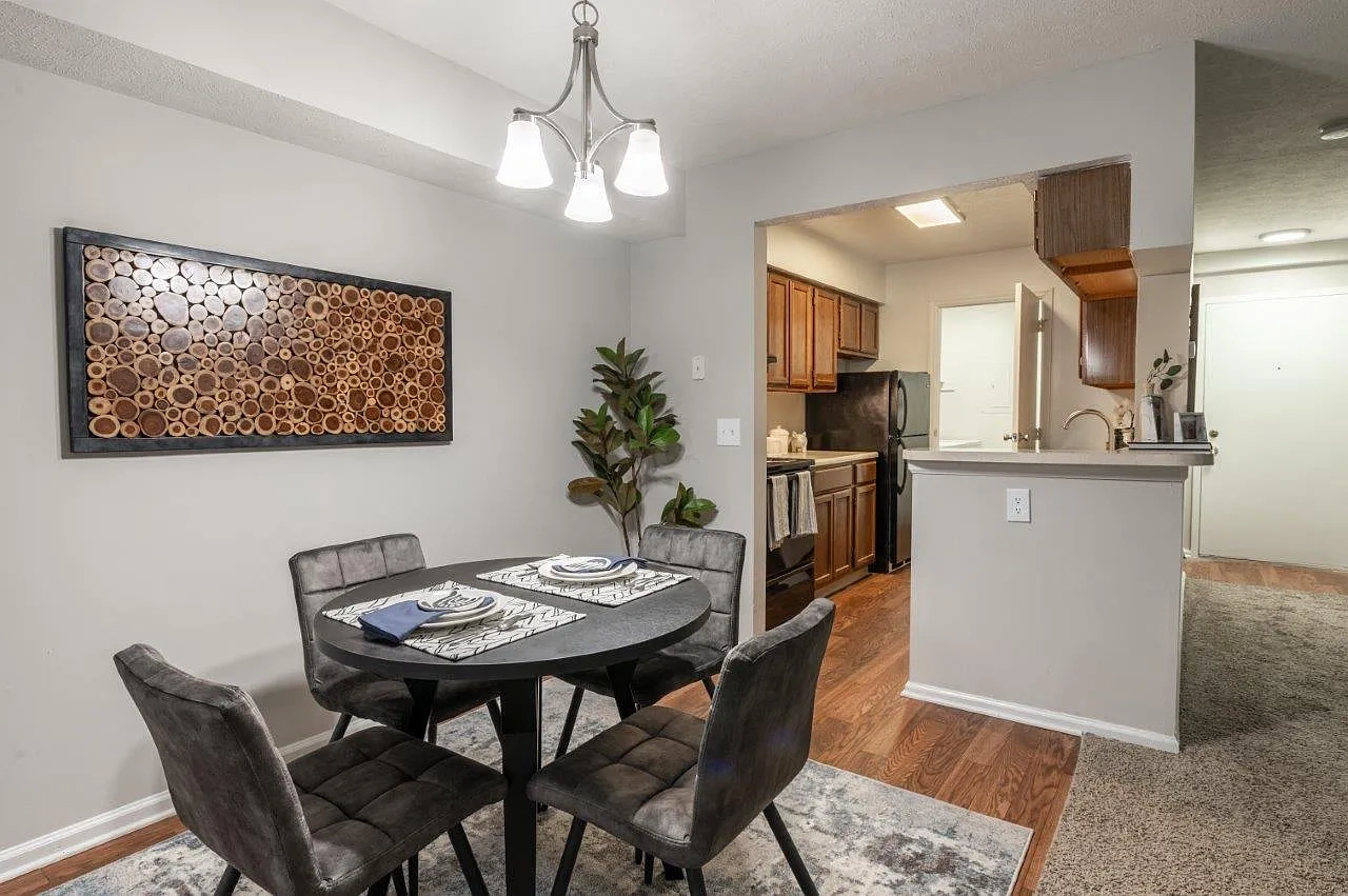 Cobblestone Grove Apartment Homes – photo 5