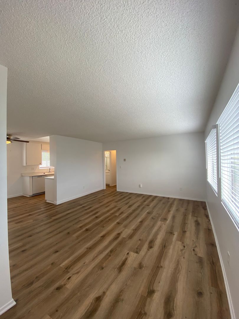 761 Coronado Ave unit 04 – photo 2