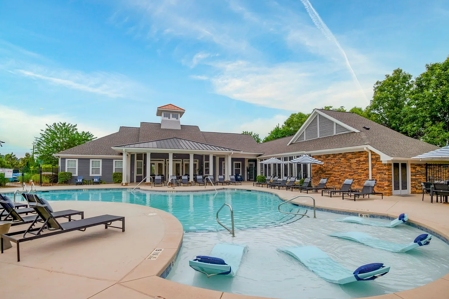 Ansley at Town Center Apartments – photo 2