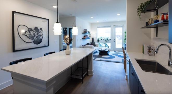 1200 Foster St NW – photo 2