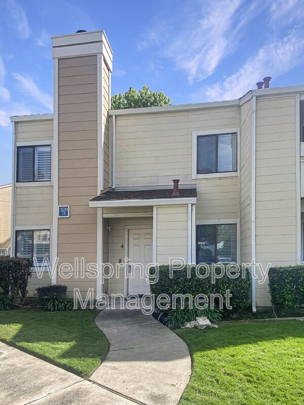1529 Pyrenees Ave unit # 4 – photo 1