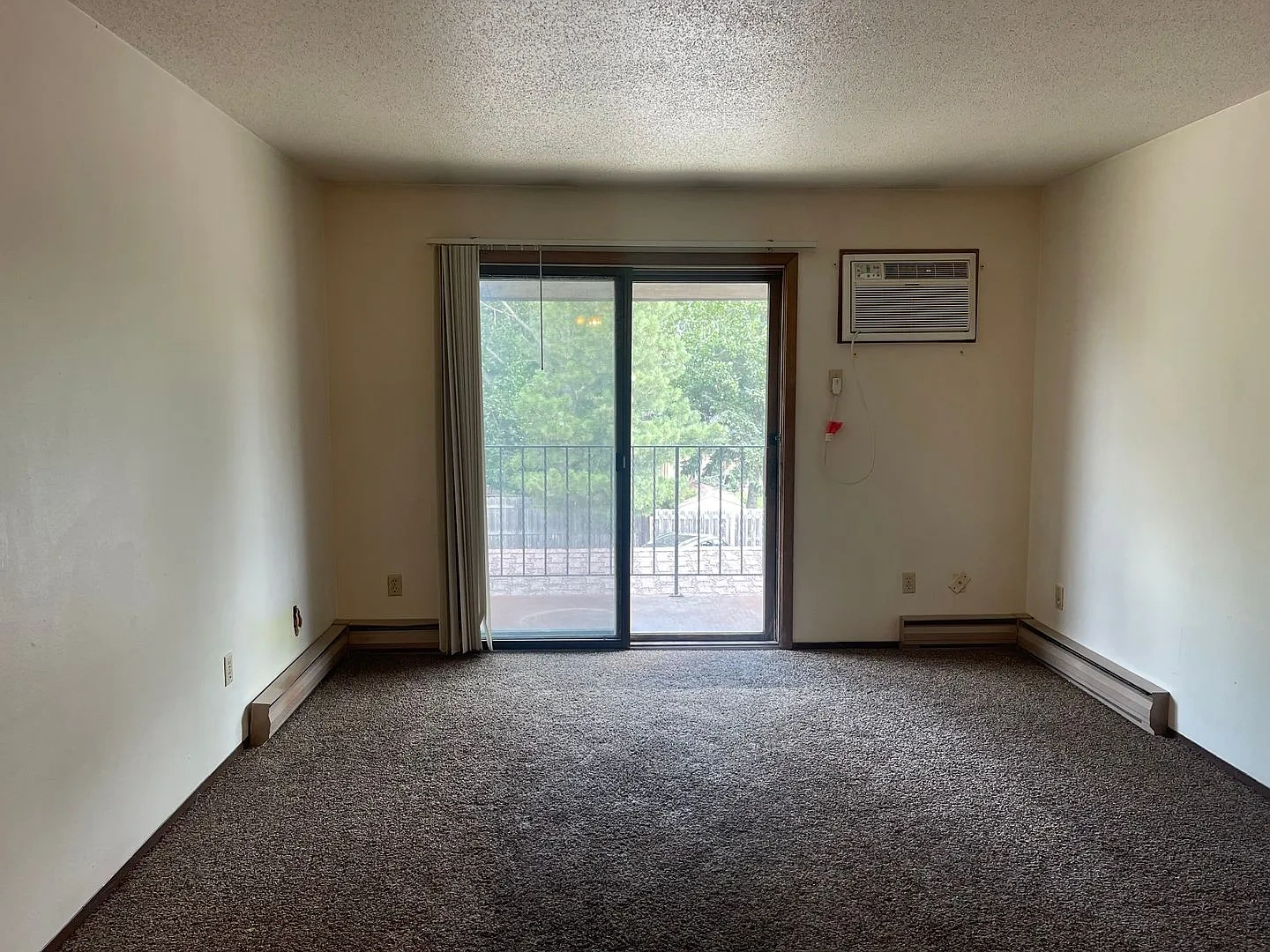 Silver Leaf Apartments – photo 1