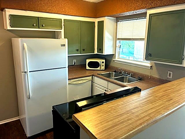 210 N Vandeveer St unit 7 – photo 4