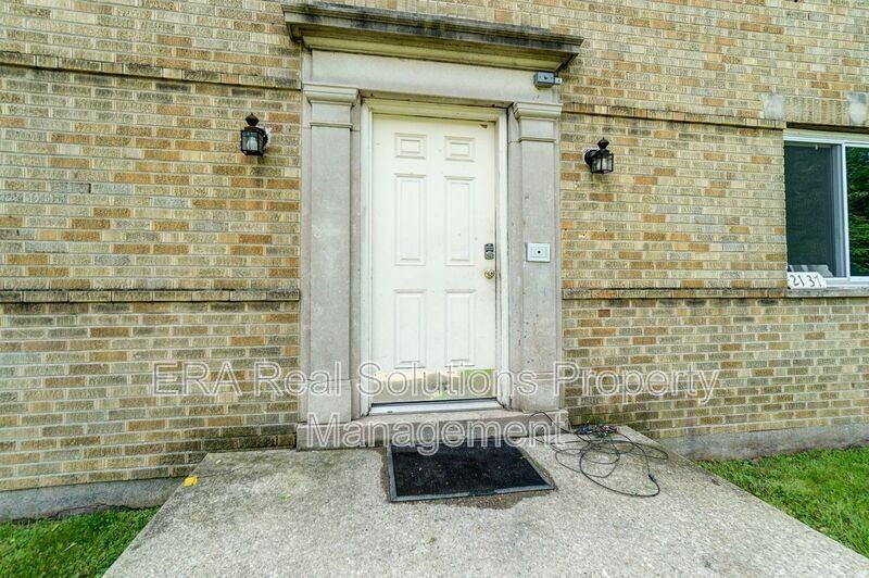 2137 Weron Ln unit 1 – photo 3