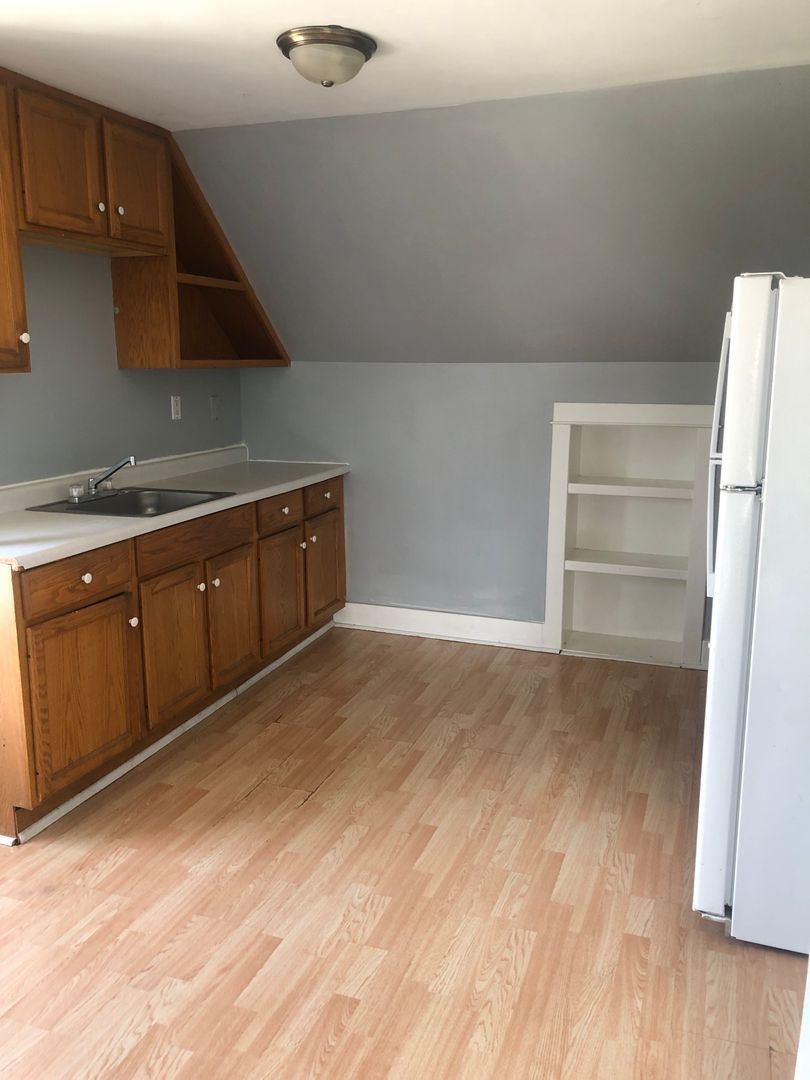 6344 25th Ave unit upper – photo 5