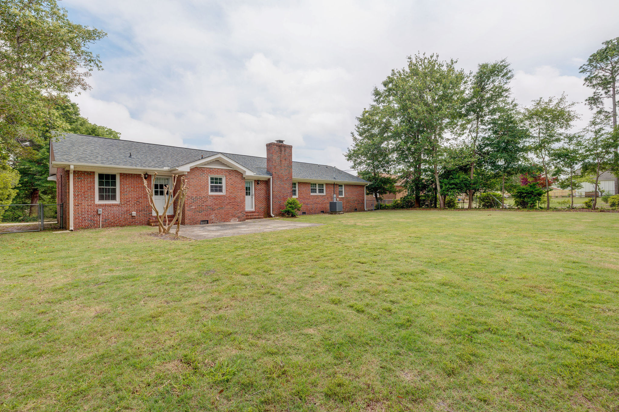 617 Windemere Rd – photo 3
