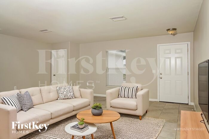 412 10th Ave E – photo 4