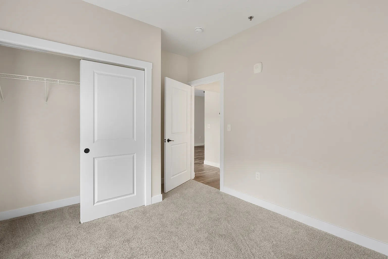Creekview – photo 1