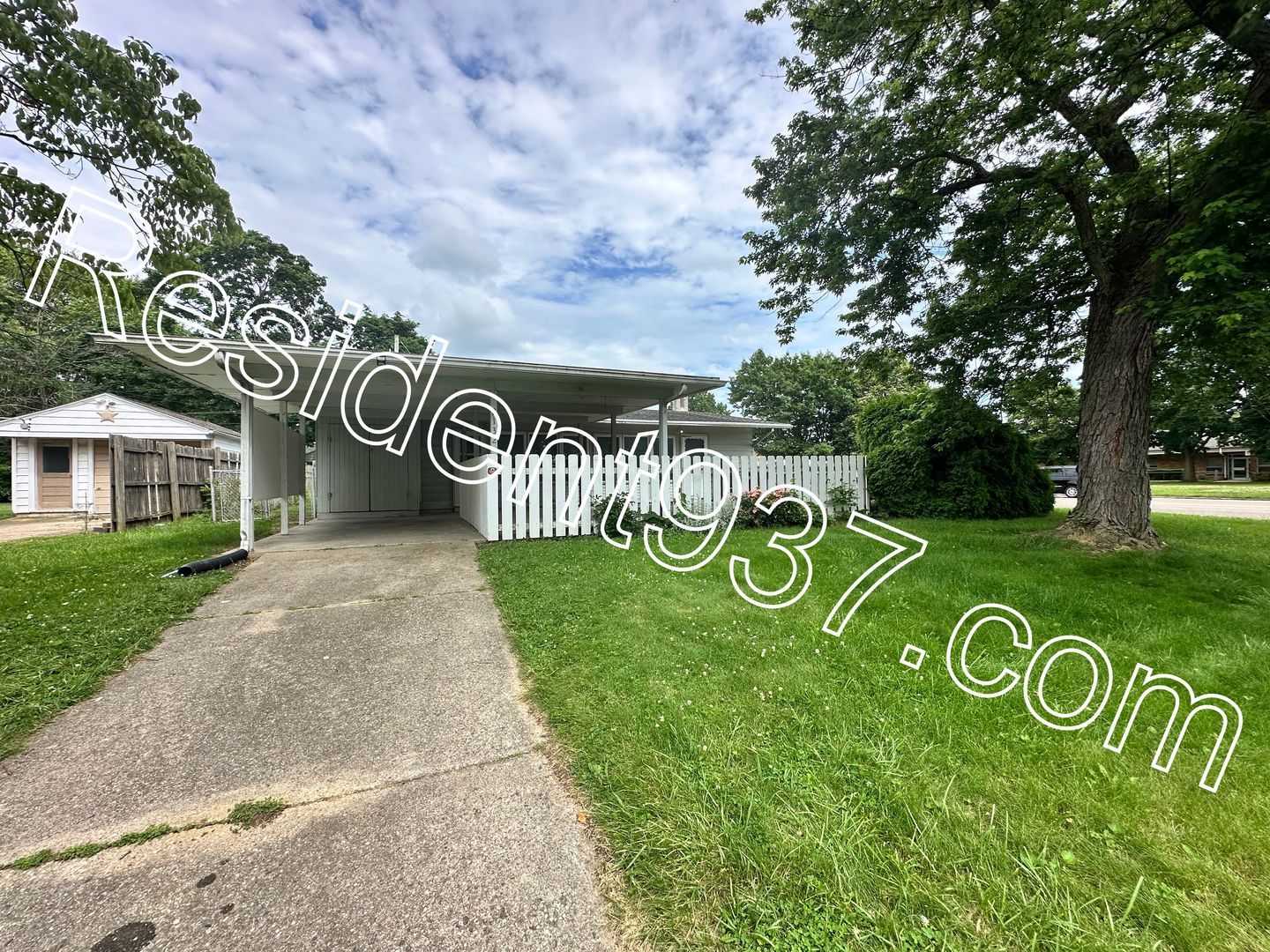 2132 Colton Dr – photo 2