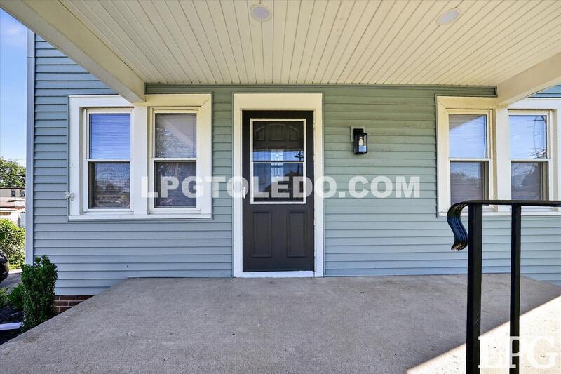 2849 W Laskey Rd – photo 4