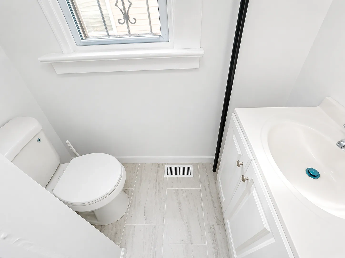 233 Rose St – photo 4