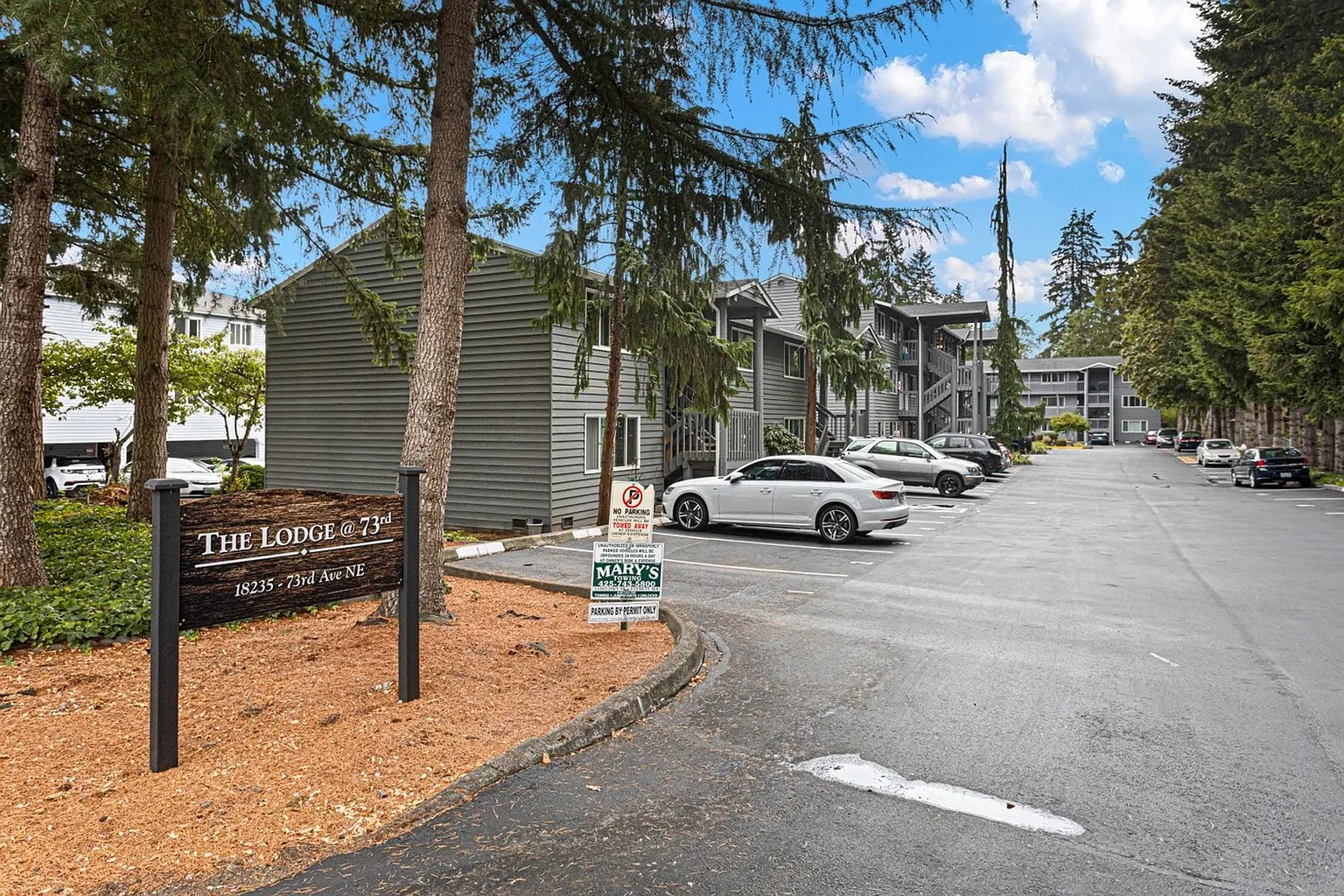 The Lodge @ 73rd – photo 2