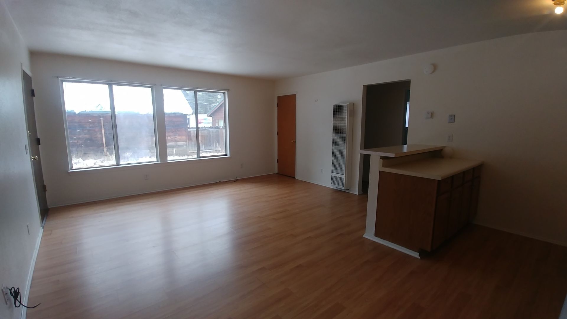 3665 Spruce Ave unit 6 – photo 5