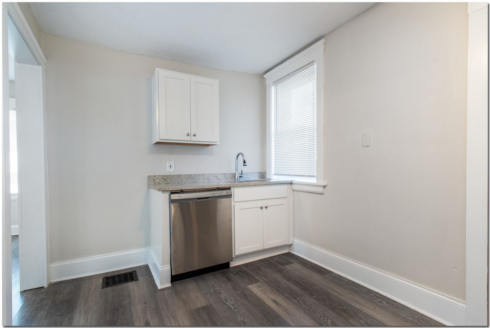 1406 W 75th St unit 1 – photo 5
