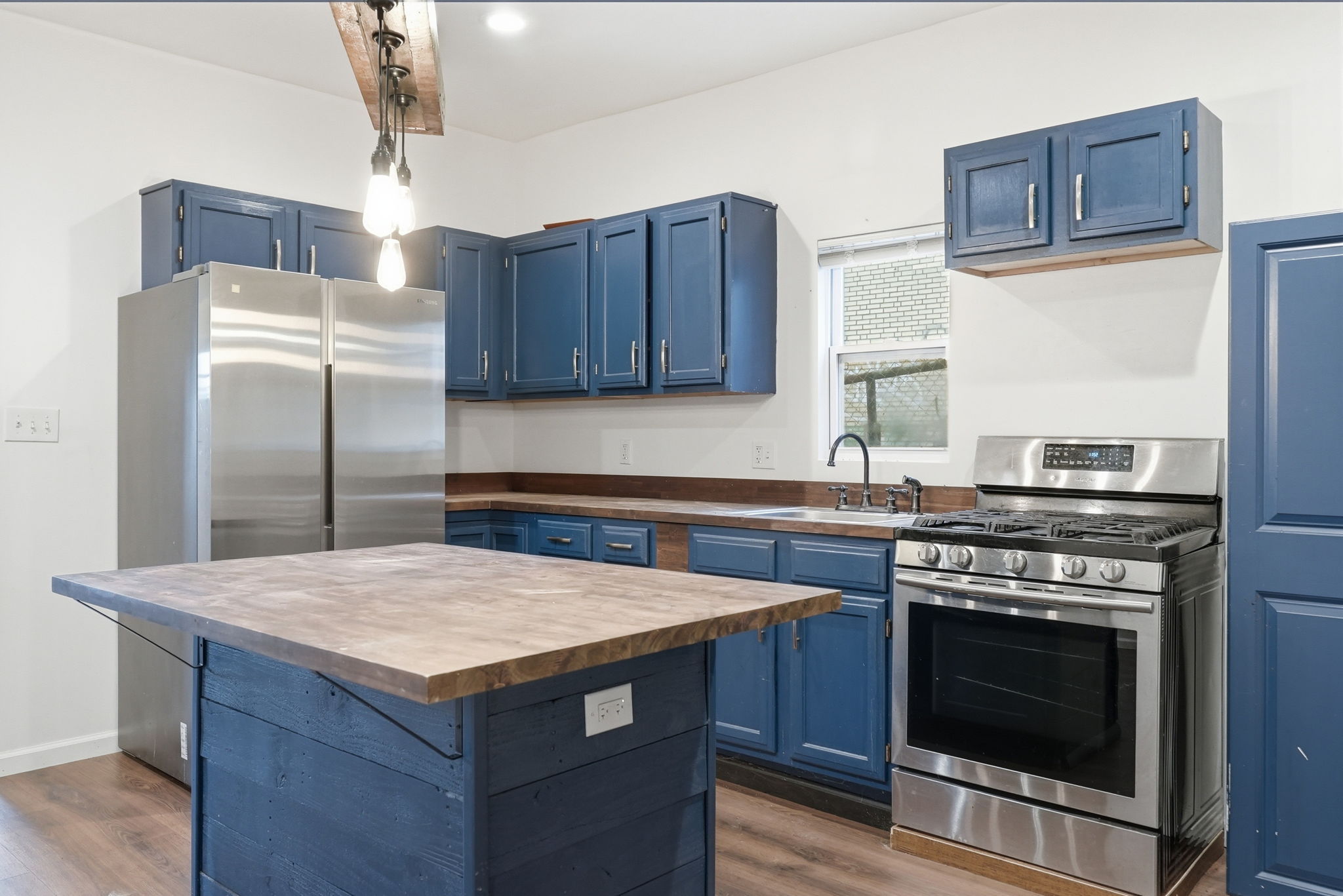 11 Maytide St unit 1 – photo 5