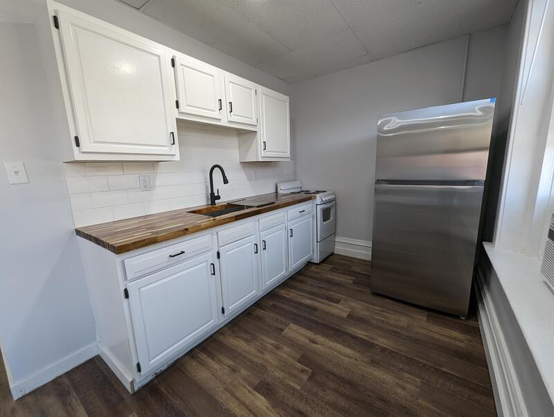 124 S 2nd St unit 201 – photo 2