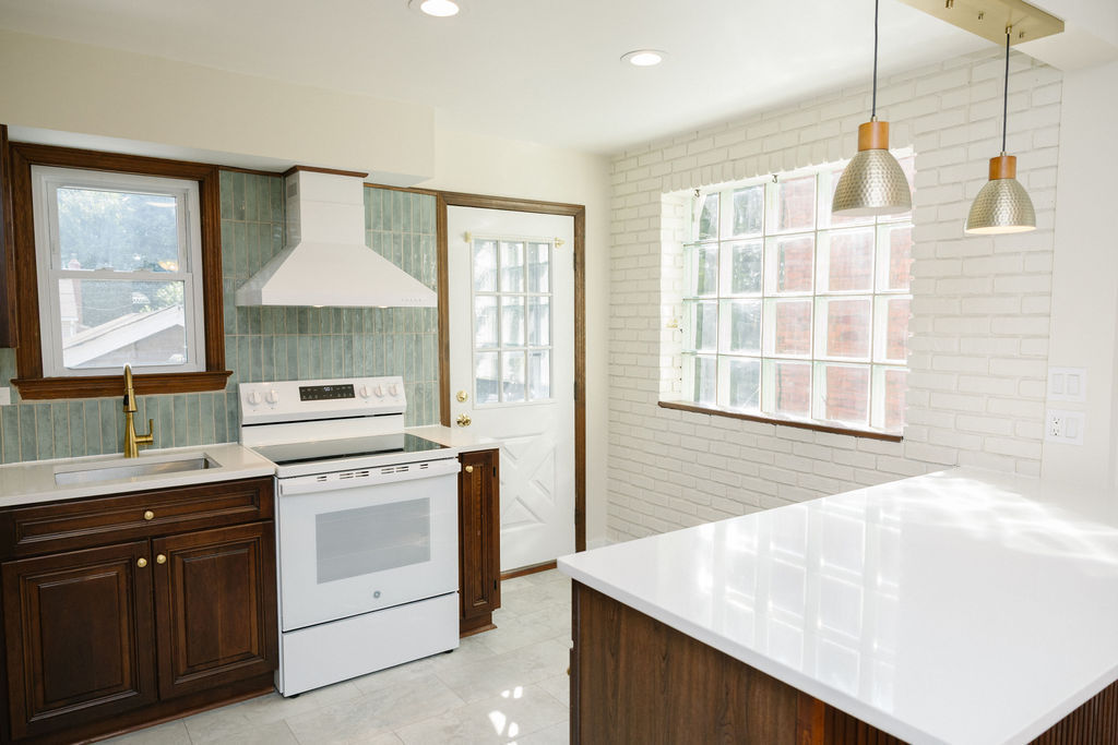 334 44th St – photo 5