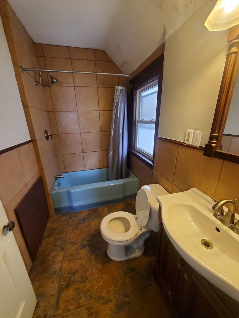 14205 Savannah Ave – photo 2
