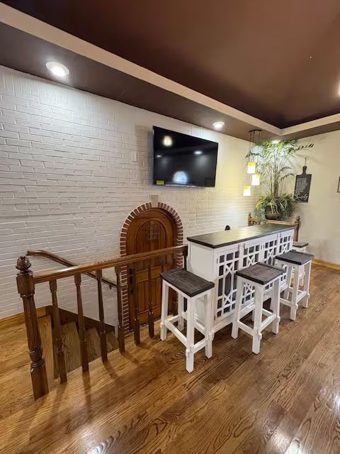 335 N Peachtree Ave unit 3COMMERCIAL – photo 3