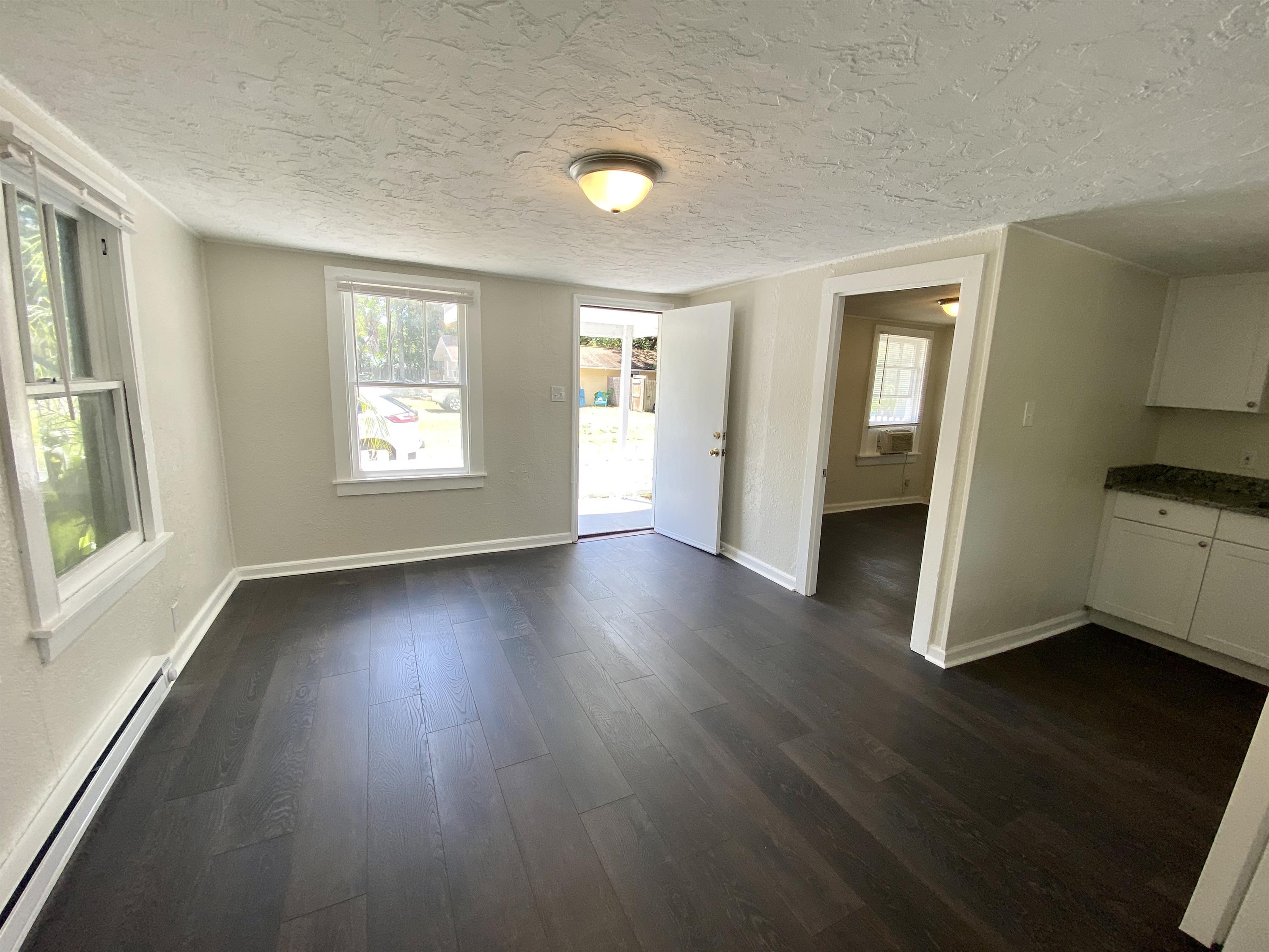 6332 29th St N unit 1 – photo 3