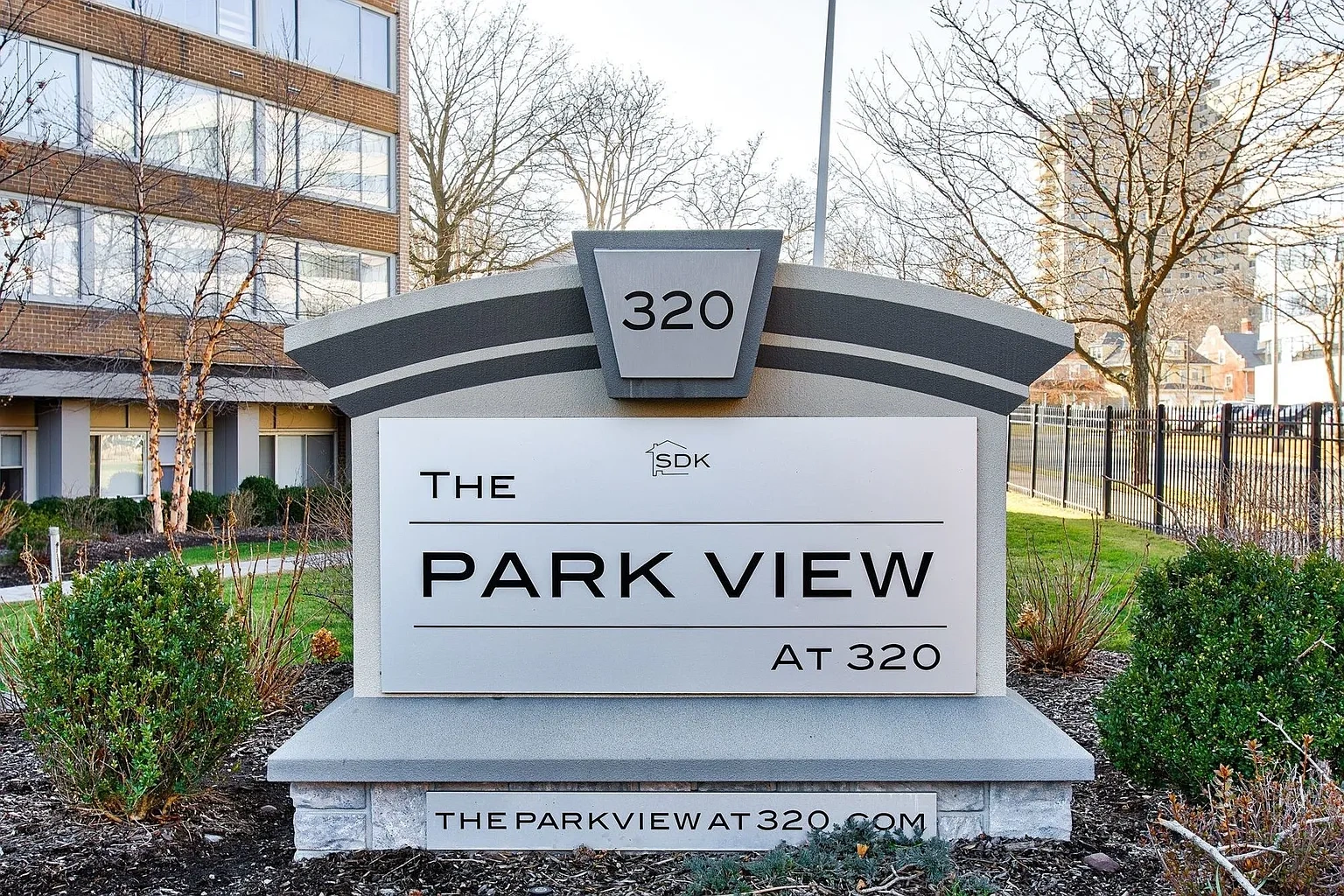 The Park View At 320 – photo 2