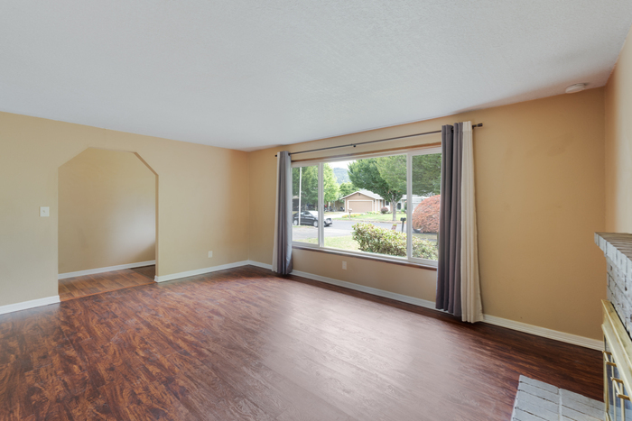 3915 Pine St – photo 4