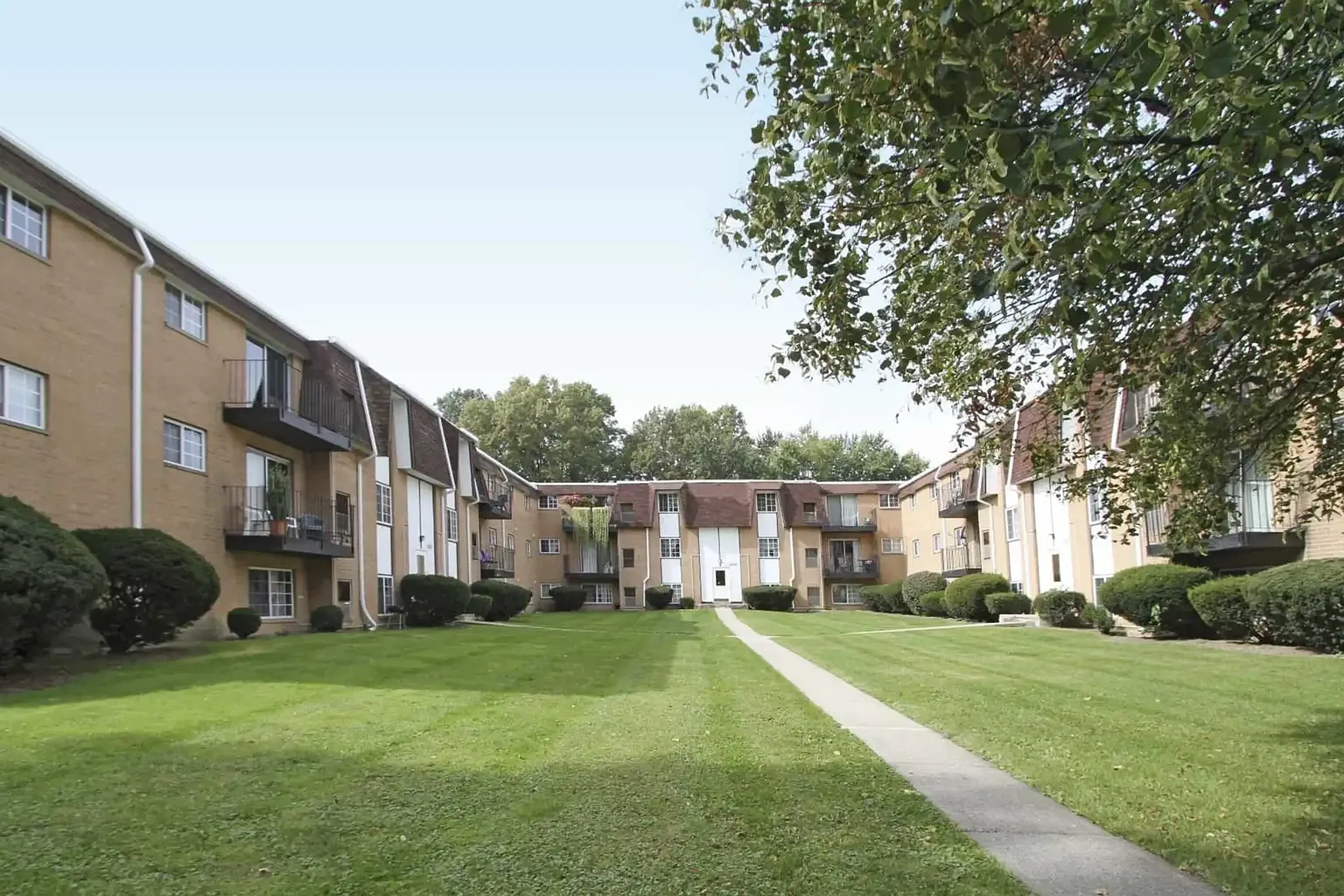 Lafayette Village – photo 4