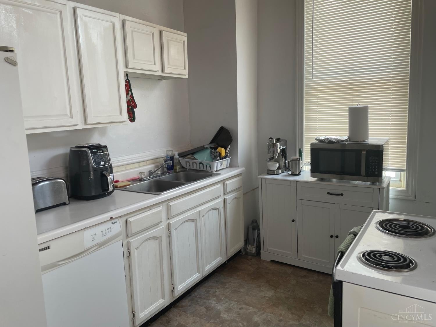 2386 Wheeler St – photo 3