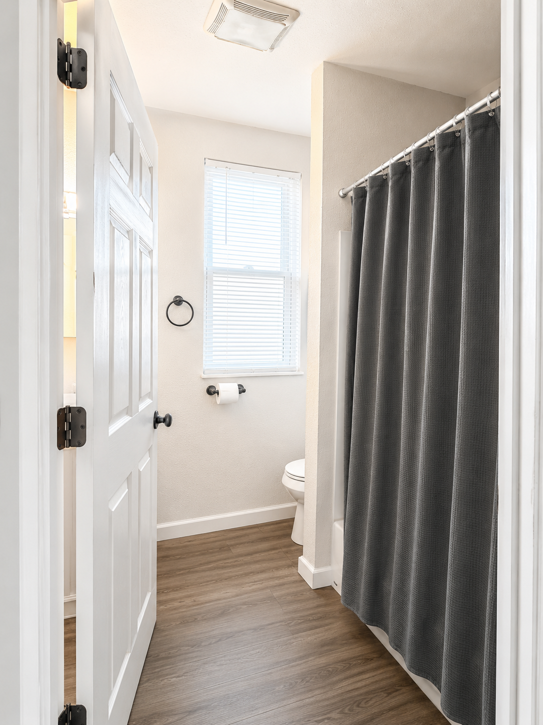 525-529 Farnsworth St unit 525 – photo 5