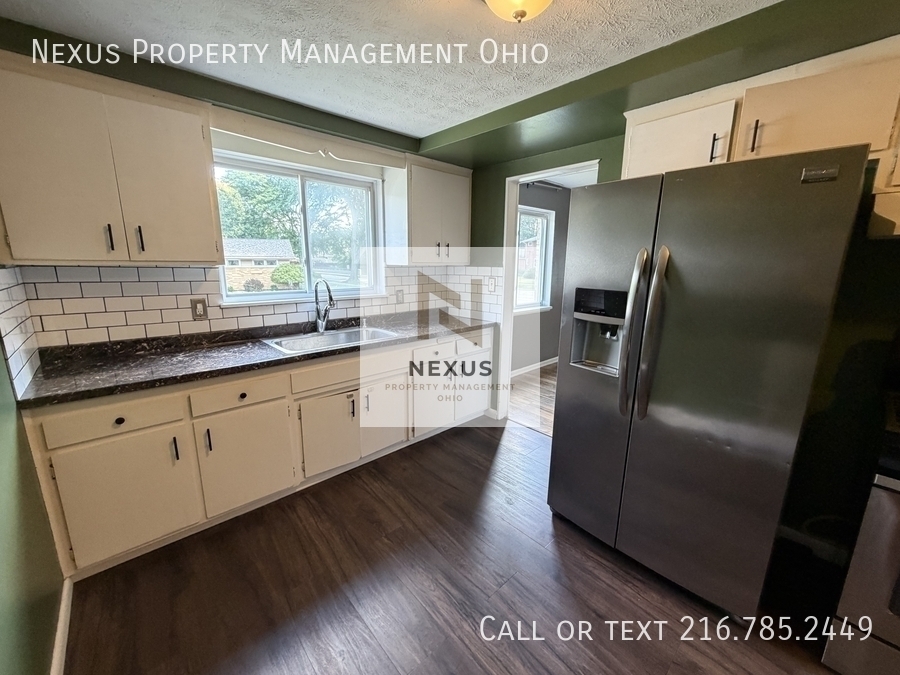 9406 Independence Blvd – photo 3