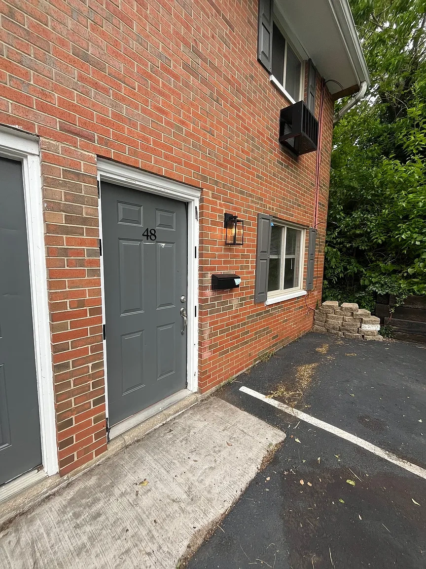Colonial Trace – Townhome 48