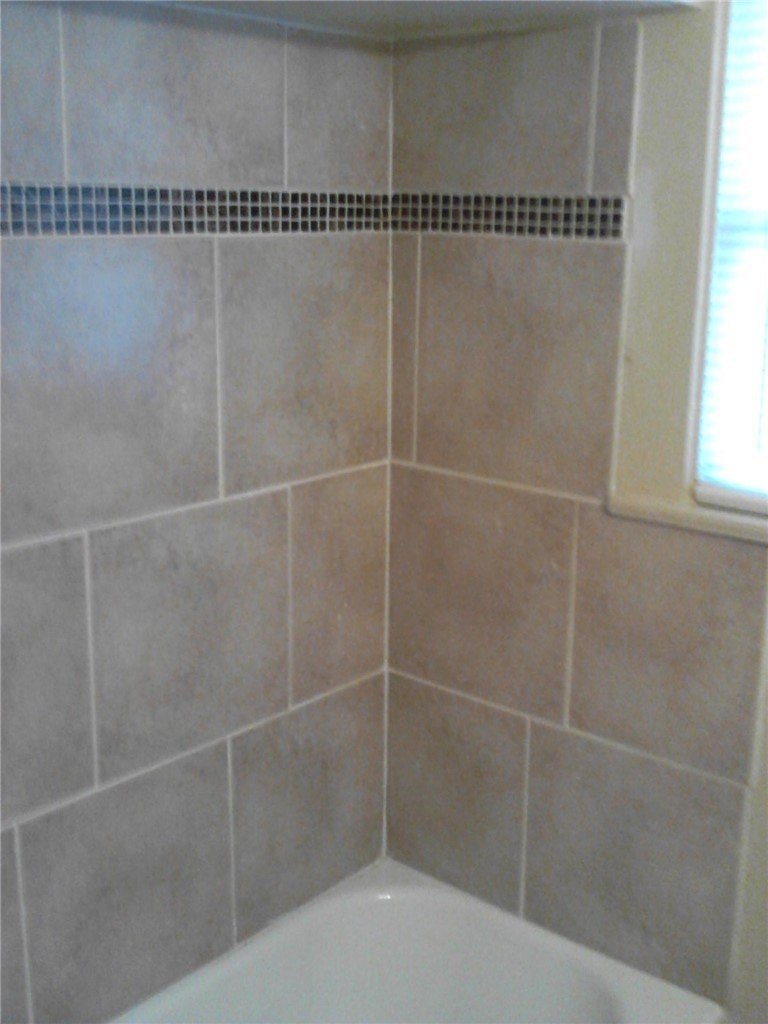 219 Tutt Ave – photo 5