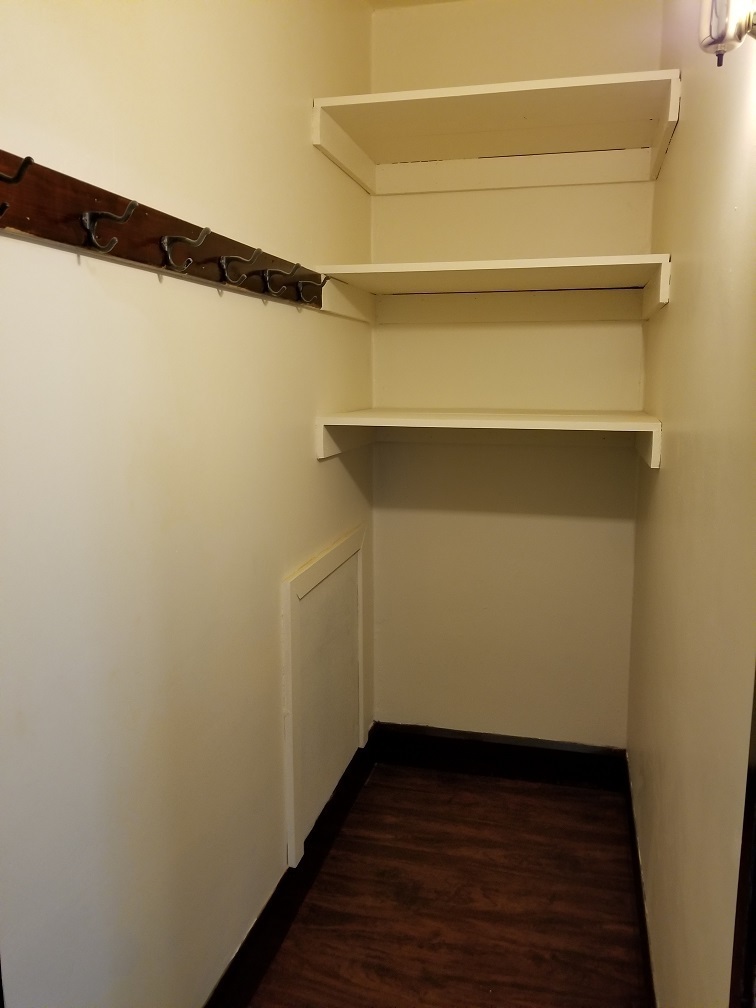 208 Pennsylvania Ave – photo 4