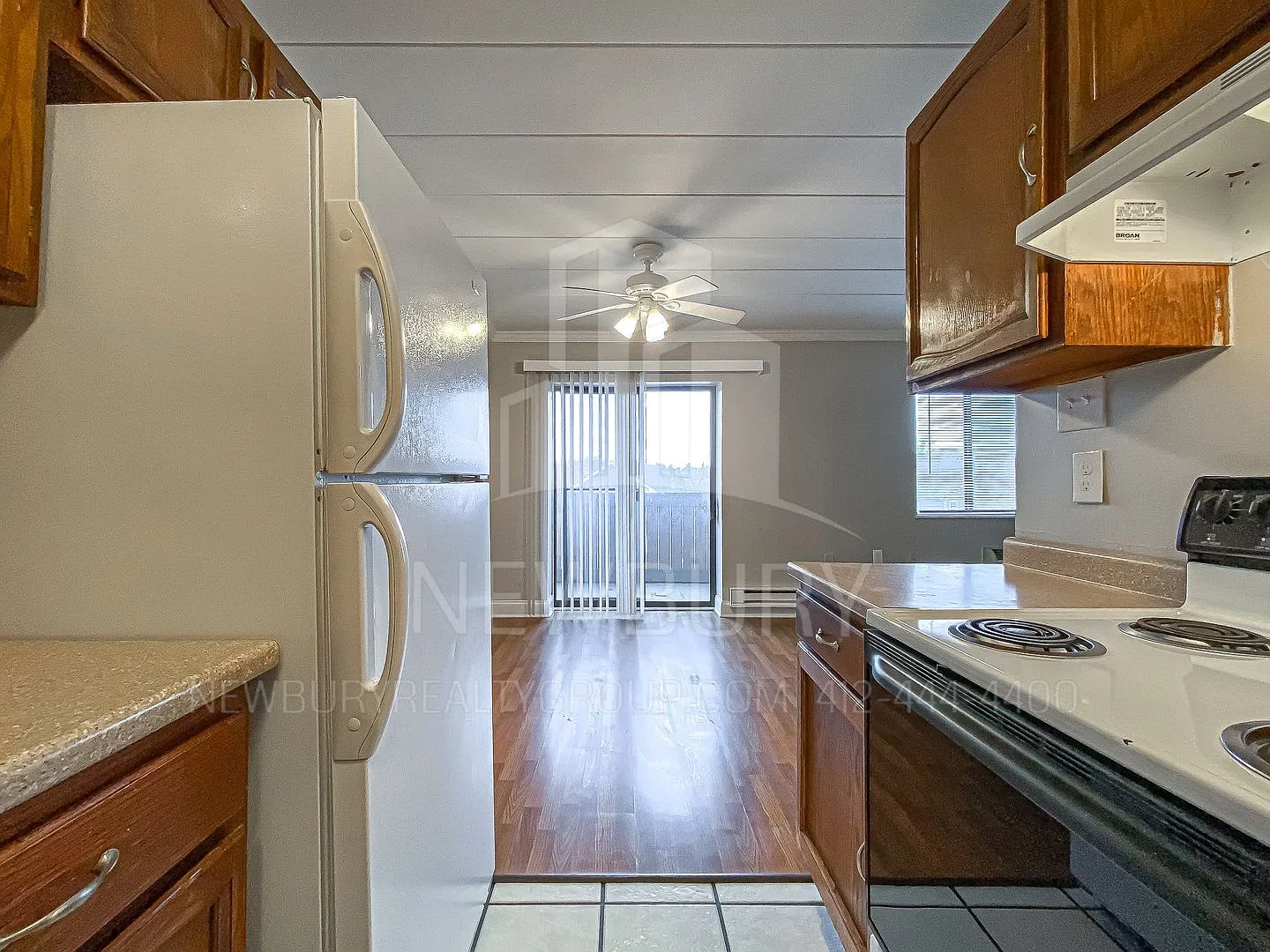 Poplar Apartments – photo 2