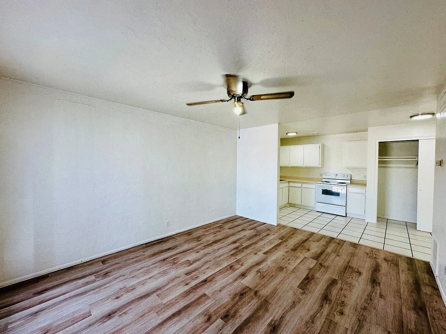 Surf Lodge Park1425 – Floor plan