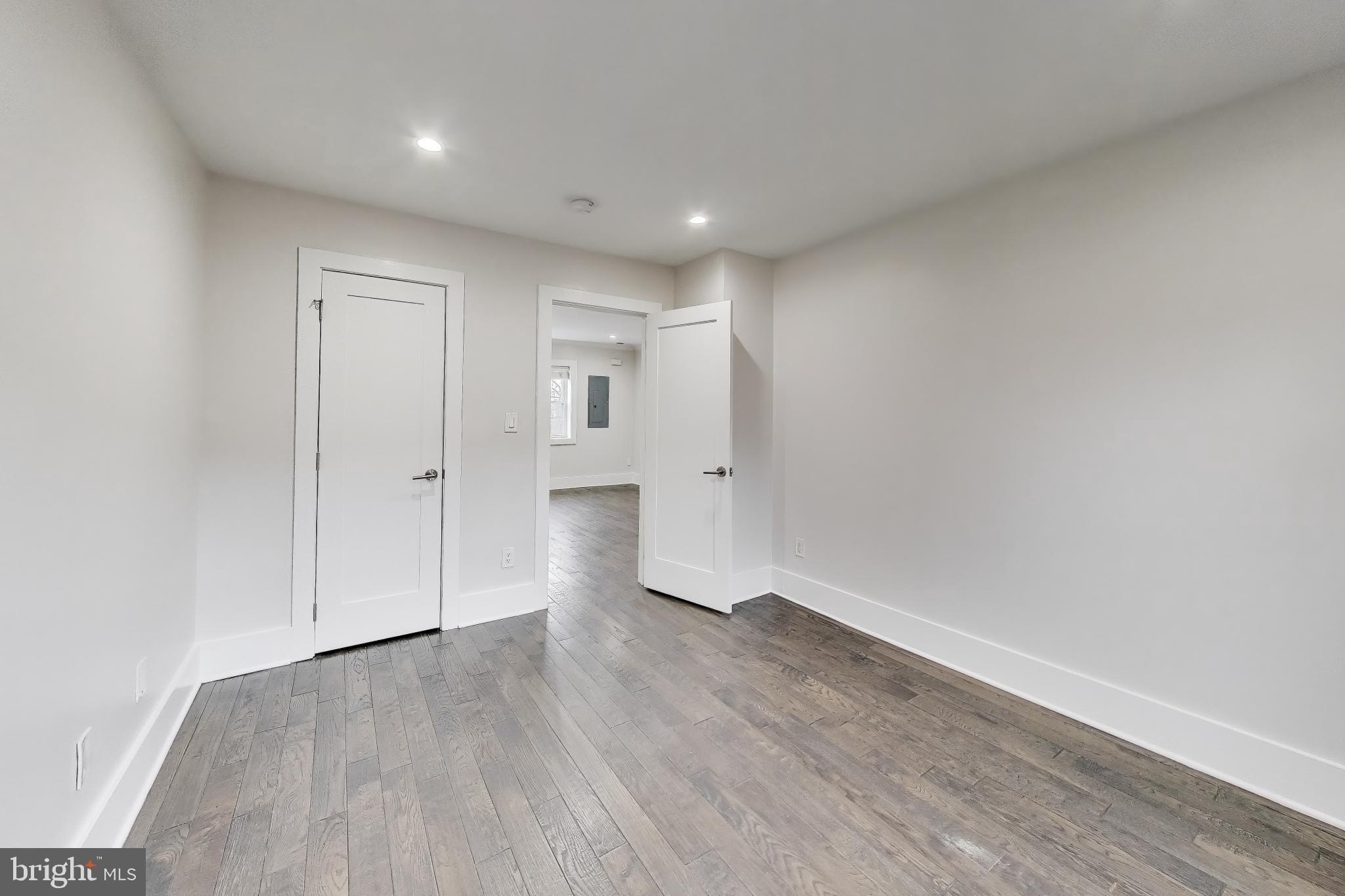 5031 H St SE #4 – photo 4